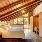Apartment Penthouse Zen - Matterhornblick- 2 Min- Vom Lift Entfernt By Interhome Zermatt