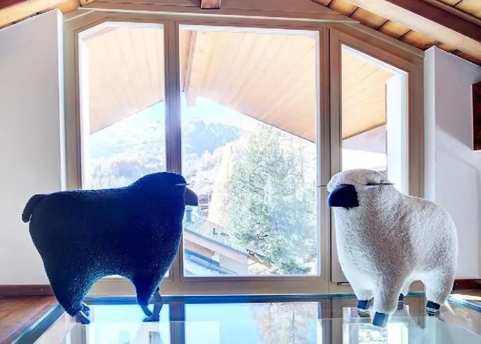 Apartment Penthouse Zen - Matterhornblick- 2 Min- Vom Lift Entfernt By Interhome