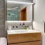 Penthouse Zen - Matterhornblick- 2 Min- Vom Lift Entfernt By Interhome